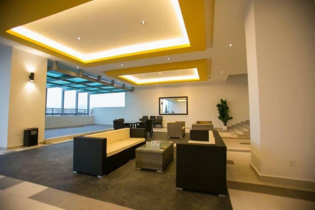 The Majestic Condo Іпох Екстер'єр фото